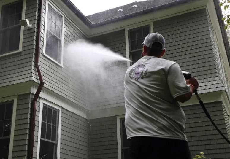 Commercial pressure washing service by Elyria Power Washing at Elyria business